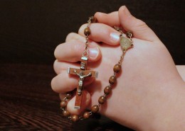rosary-1211064_1920