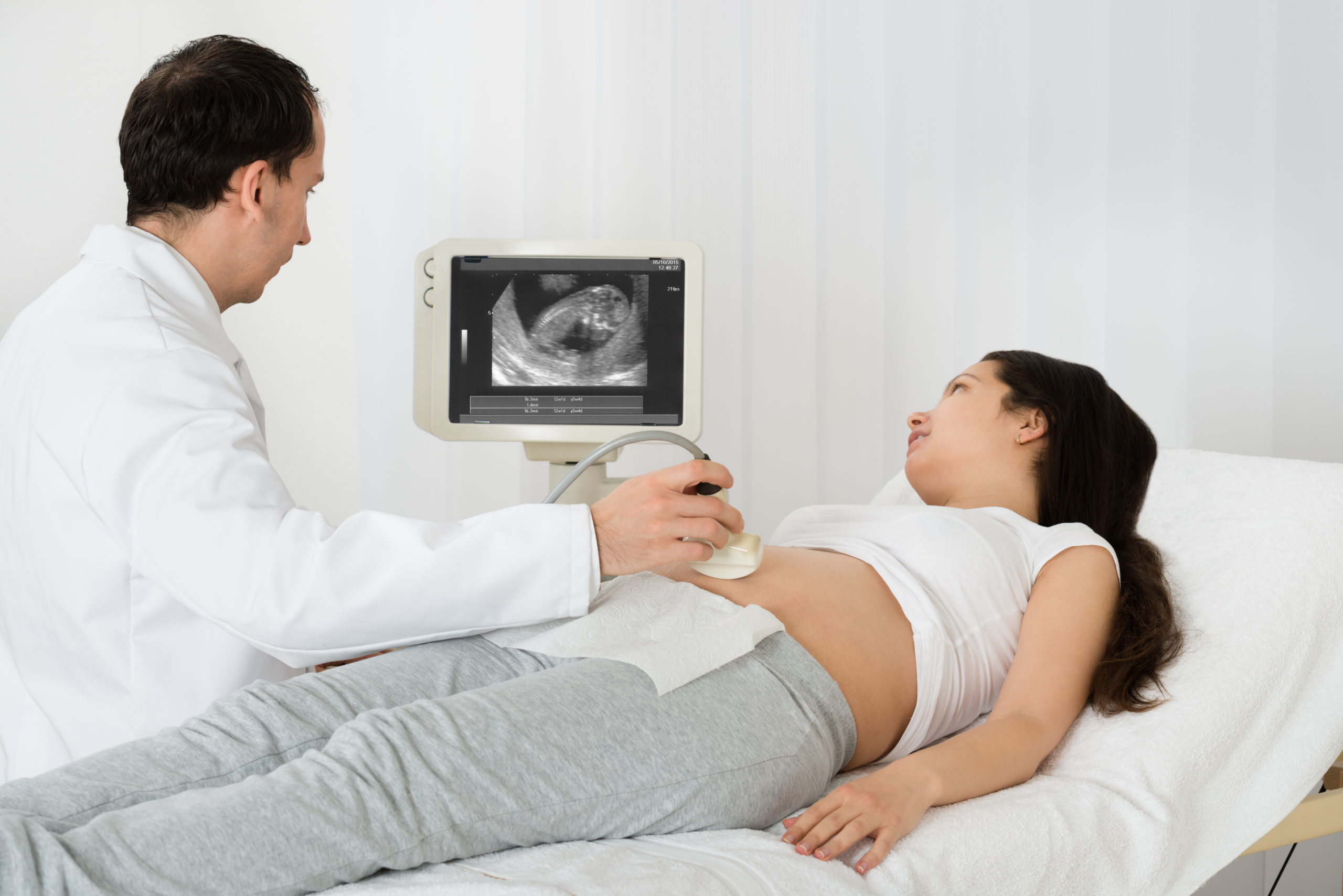 Mama osmih otrok o tem, kako sta z njenim dojenčkom preživela zunajmaternično nosečnost